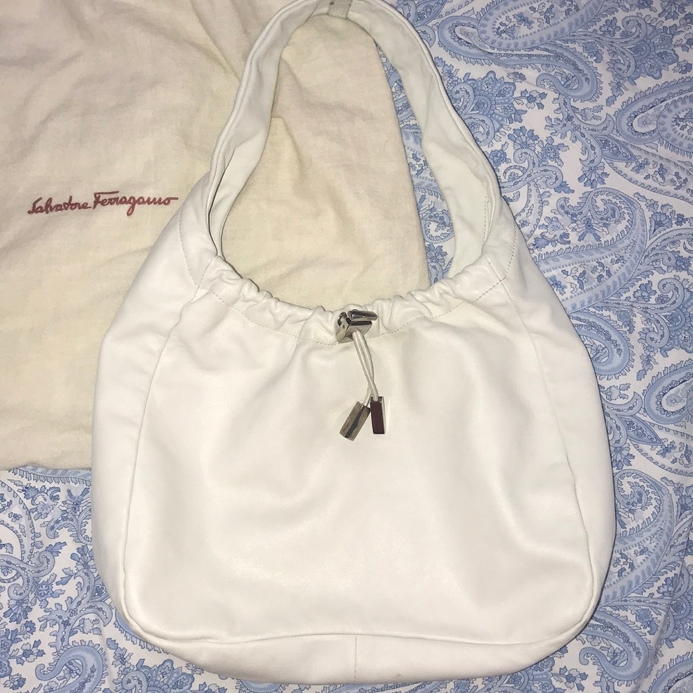 EUC Salvadore Ferragamo white leather hobo bag